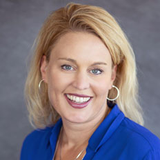 Molly (Mescher) Newhouse '96