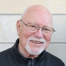 Dr. Robert Pearce Headshot