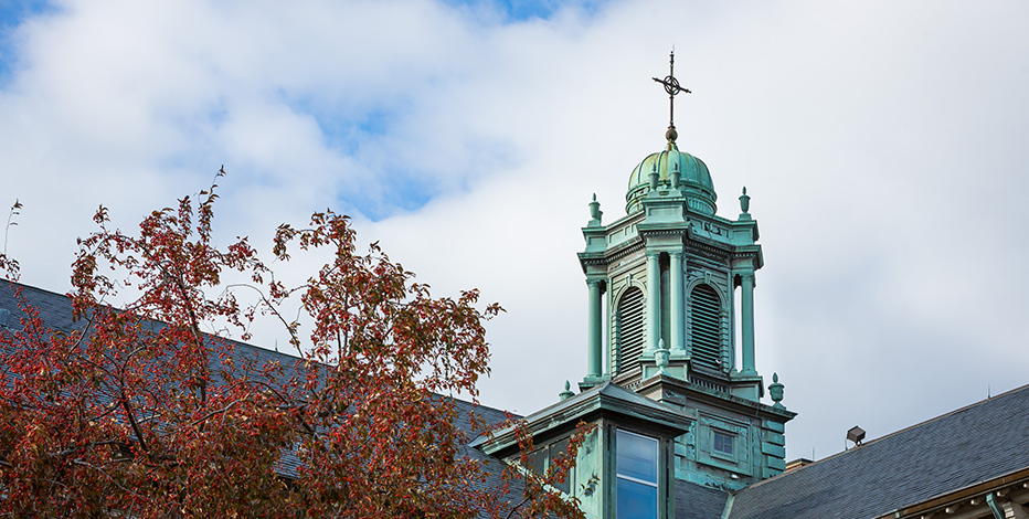 Warde Hall on Mount Mercy University campus